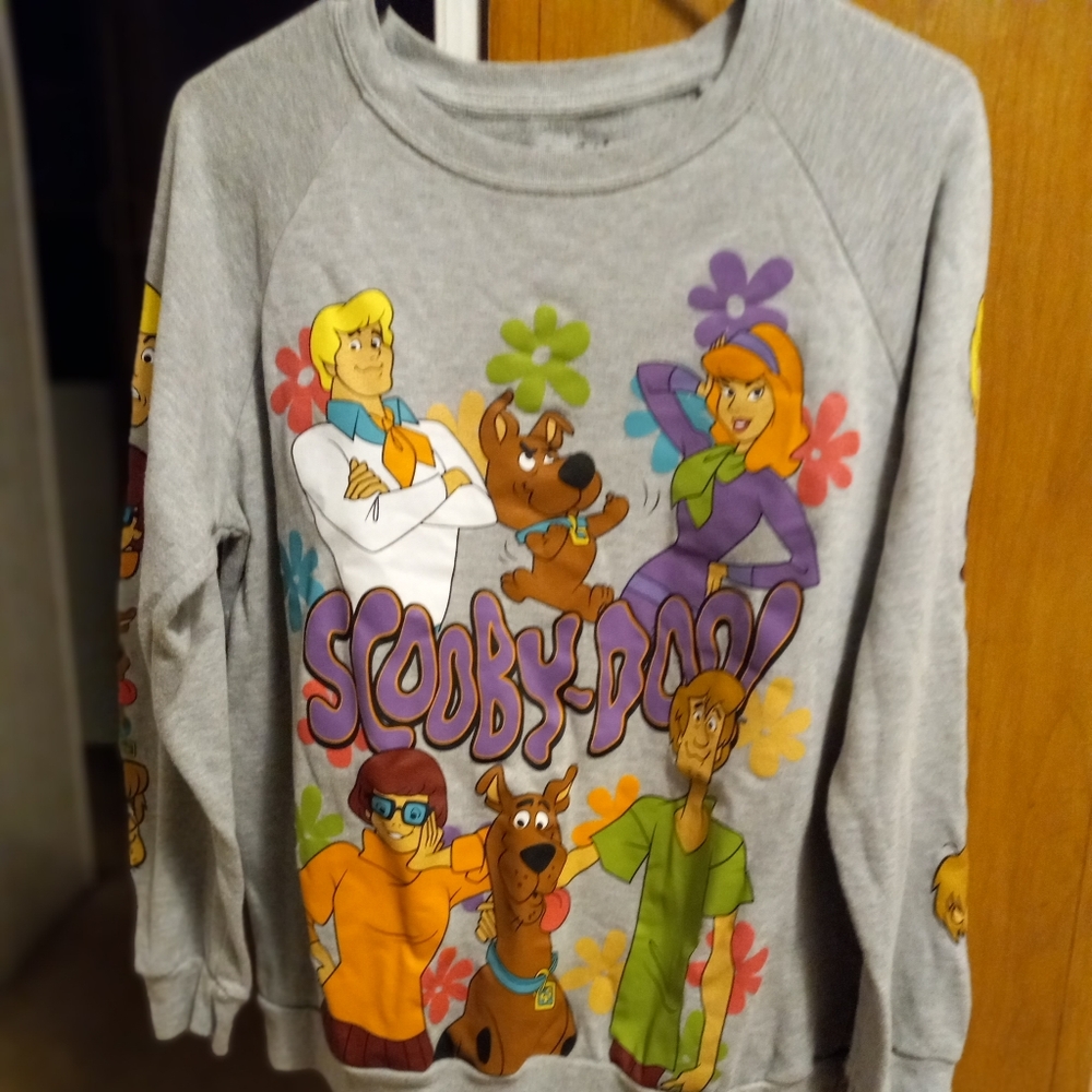 Sweatshirt